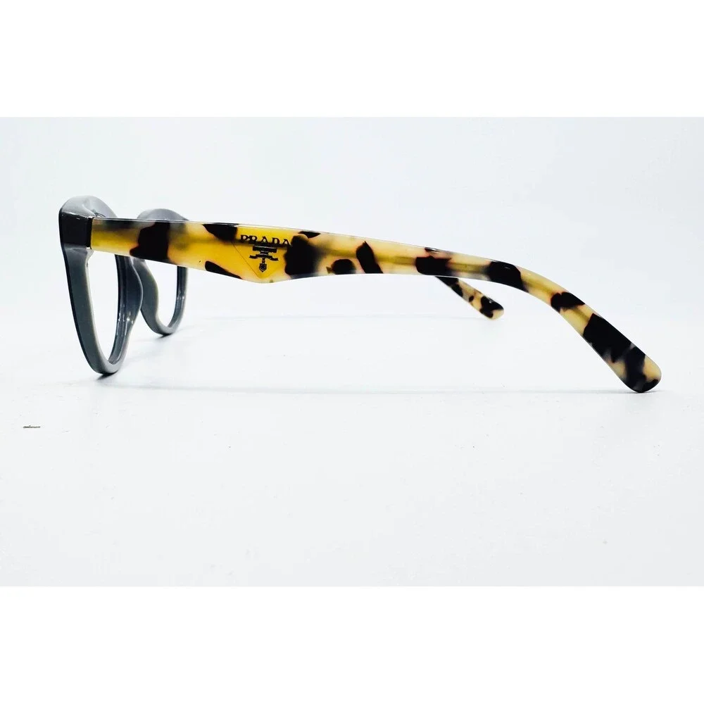 Prada please message